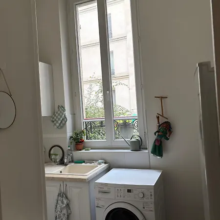 Studio Parisien